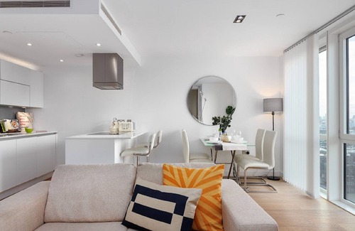 Weavers Apartment | Avant-Garde, Shoreditch