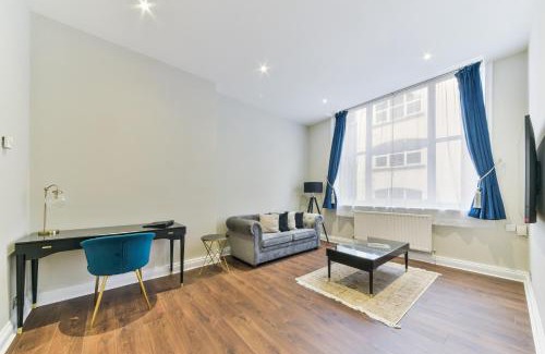 Farringdon Apartment | Avari Apartments - Hatton Collection