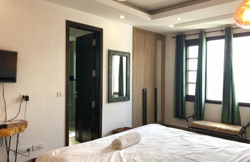New Delhi Bed & Breakfast | Avatar Living@ Greater Kailash 2