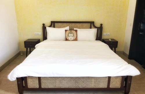 New Delhi Bed & Breakfast | Avatar Living@ Greater Kailash 2