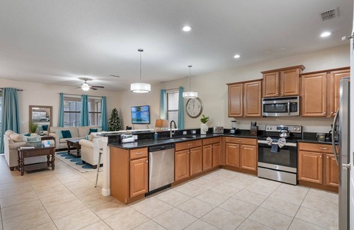 Davenport House | Avatar Villa | 8BR w/Pool, Theater & Game Room
