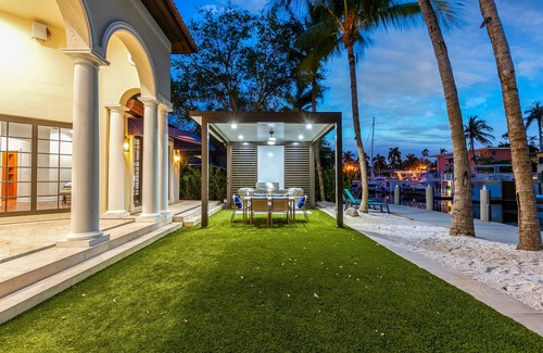 Nurmi Isles House | Ave Del Mar: Gated Waterfront Las Olas Estate. Heated Pool. 90 ft Dock