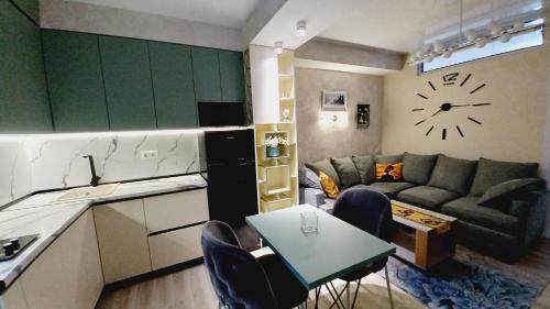 Tbilisi Apartment | Avenue Star