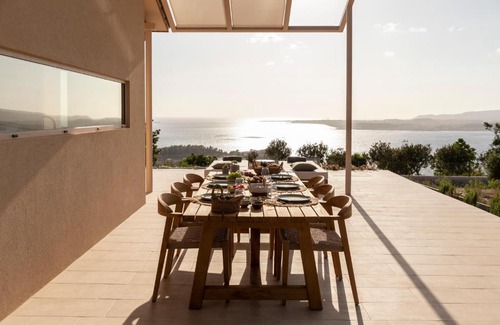 Lassi Villa | AVERTOSIA Luxury Villas