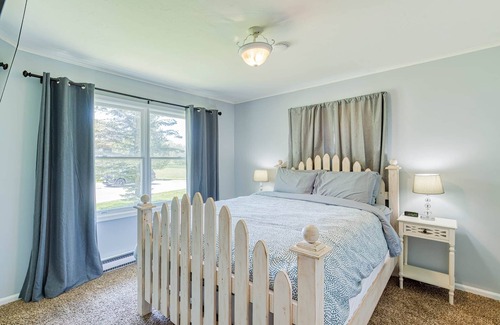 Baileys Harbor House | Avery Acres Retreat, Baileys Harbor