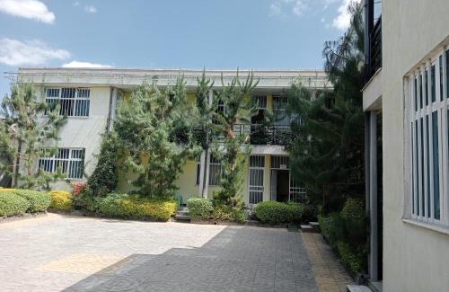 Nifas Silk-Lafto House | Avi-Pension