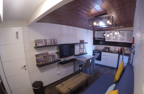 Tel Aviv Apartment | Avi's place