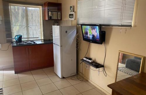 Kempton Park Apartment | Aviation Stay