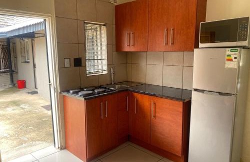 Kempton Park Apartment | Aviation Stay