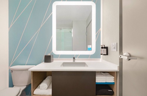 Tuscaloosa Hotel | avid hotel Tuscaloosa University Area by IHG
