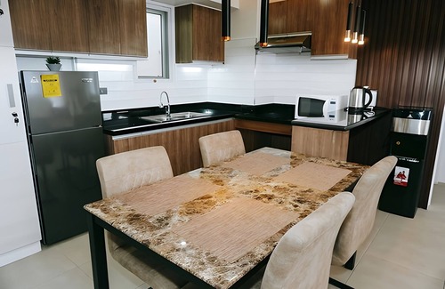 Mandurriao Apartment | Avida Prime Suite with 3Bededrooms No.35