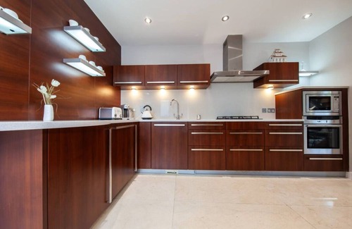 Ballsbridge House | Aviva Stadium Mews Dublin - 6 People