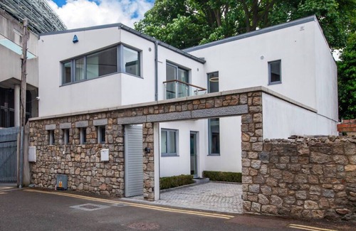Ballsbridge House | Aviva Stadium Mews Dublin - 6 People