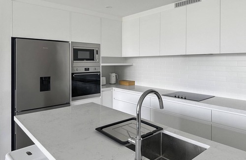 North Avoca Apartment | Avoca Coastal Retreat - holiday in the heart of Avoca Beach!