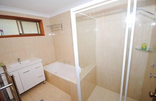Avoca Beach House | Avoca Sands Beach Lodge AvocaSands
