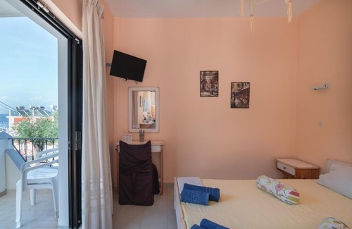 Benitses Apartment | Avra Apartments