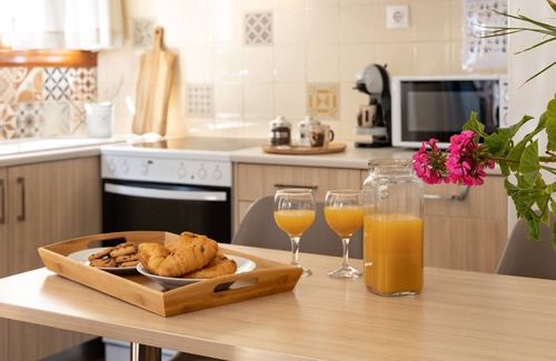 Kalyves Apartment | Avra Apartments, Ostria