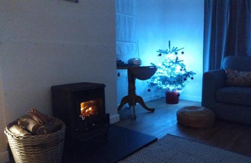 Church Stoke House | Avryn - Delightful 3 bedroom cottage with stunning vistas