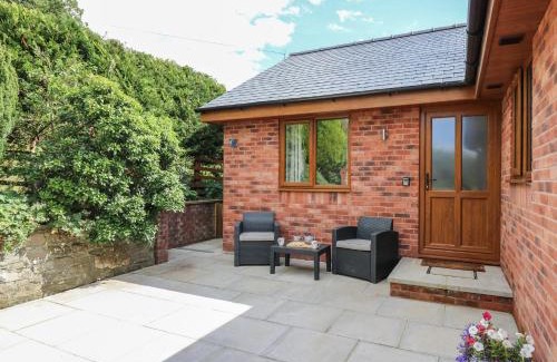 Rhayader House | Awel y Bryn