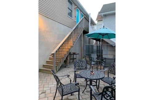 Seaside Heights House | Awesome 2 bd apt. Just 1 block from everything!
