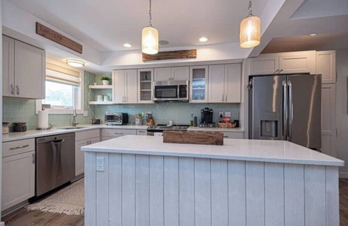 Ocean City House | Awesome 2-Bedroom townhome Bayside 94th St OCMD