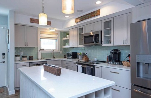 Ocean City House | Awesome 2-Bedroom townhome Bayside 94th St OCMD