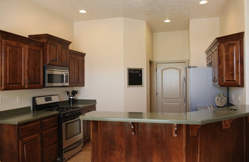 La Verkin House | Awesome 3 Bedroom Home Nestled In Quiet Neighborhood Near Zion National Park