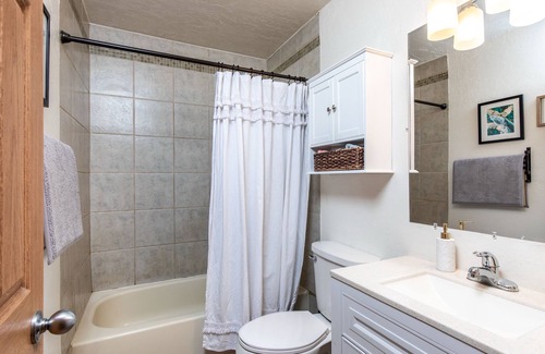 Bayshore - Klatt House | Awesome 3 bedroom house in South Anchorage.