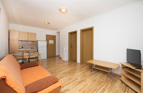 Lokva Rogoznica Apartment | Awesome apartment in Lokva Rogoznica