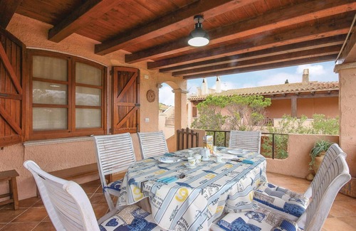 San Teodoro City Centre Apartment | Awesome apartment in San Teodoro OT