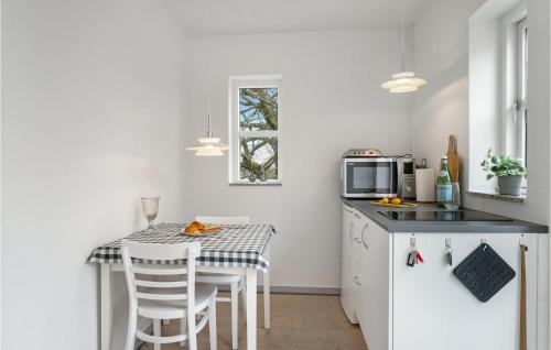 Balle Apartment | Awesome Apartment In Balle With Wifi