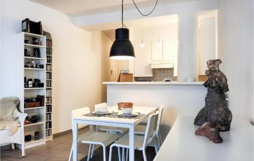 Heist Apartment | Awesome Apartment In Knokke-Heist