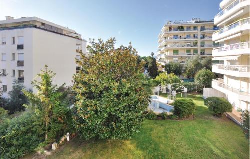 Cannes Apartment | Awesome Apartment In Cannes With Kitchen