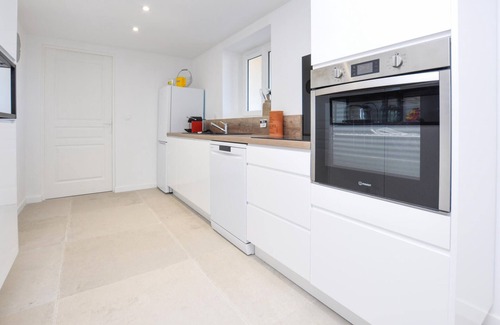 Grasse Apartment | Awesome apartment in Grasse with WiFi