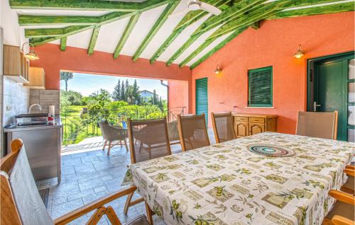 Piran Apartment | Awesome Apartment In Portoroz With 3 Bedrooms, Sauna And Wifi