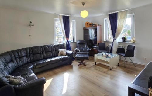 Rorvik Apartment | Awesome Apartment In Rörvik With Wifi