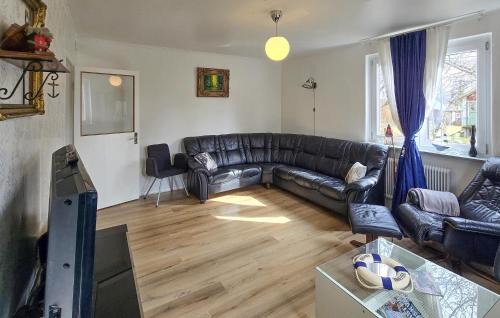 Rorvik Apartment | Awesome Apartment In Rörvik With Wifi