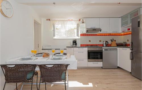 Zaboric Apartment | Awesome Apartment In Sibenik With Wifi