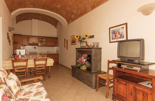 Pomarance Apartment | Awesome apartment in Pomarance PI