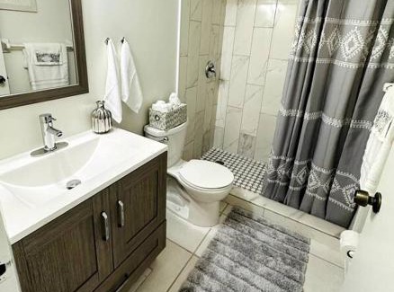Central Naples Apartment | Awesome Apartment near the Beach
