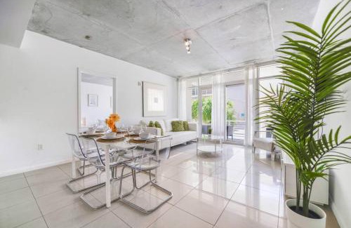 Midtown Apartment | Awesome Apt With Pool in Midtown Miami