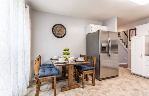Overland Park House | Awesome family place for your vacation in KC area!