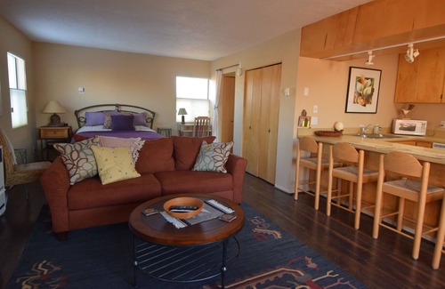 El Prado Condo | Awesome FUN Location! Close to Plaza, Close to Ski! Tennis, Summer Swim!