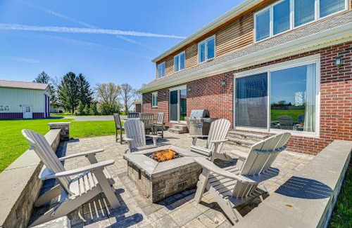Teall Beach House | Awesome Geneva Home with Patio Near Seneca Lake!