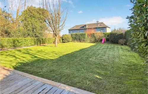 Gonneville-sur-Honfleur House | Awesome Home In Gonneville-S,-Honfleur