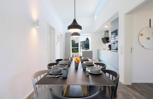 Lembruch House | Awesome home in Lembruch/Dümmer See