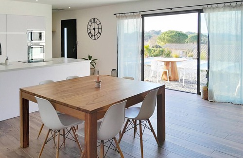 Malves-en-Minervois House | Awesome home in Malves En Minervois