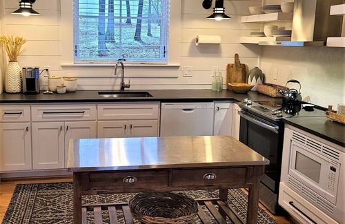Saint Joe House | Awesome Home at Sky Hawk Ridge, a 185-Acre Refuge, ONE MILE to Buffalo River