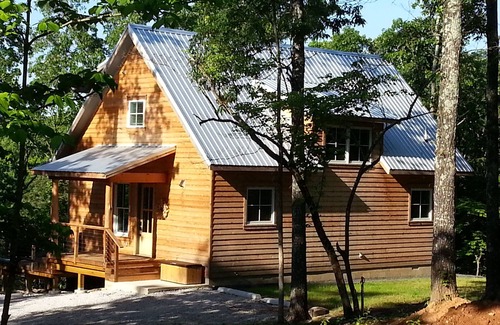 Saint Joe House | Awesome Home at Sky Hawk Ridge, a 185-Acre Refuge, ONE MILE to Buffalo River