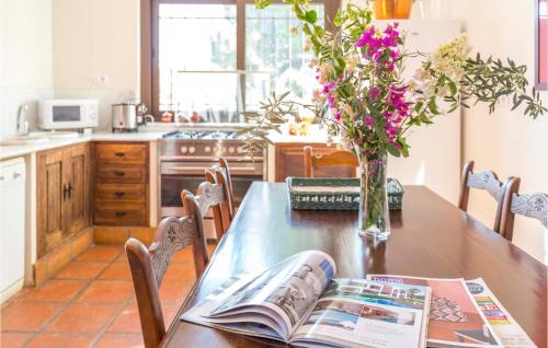 Moron de la Frontera House | Awesome Home In Morón De La Frontera